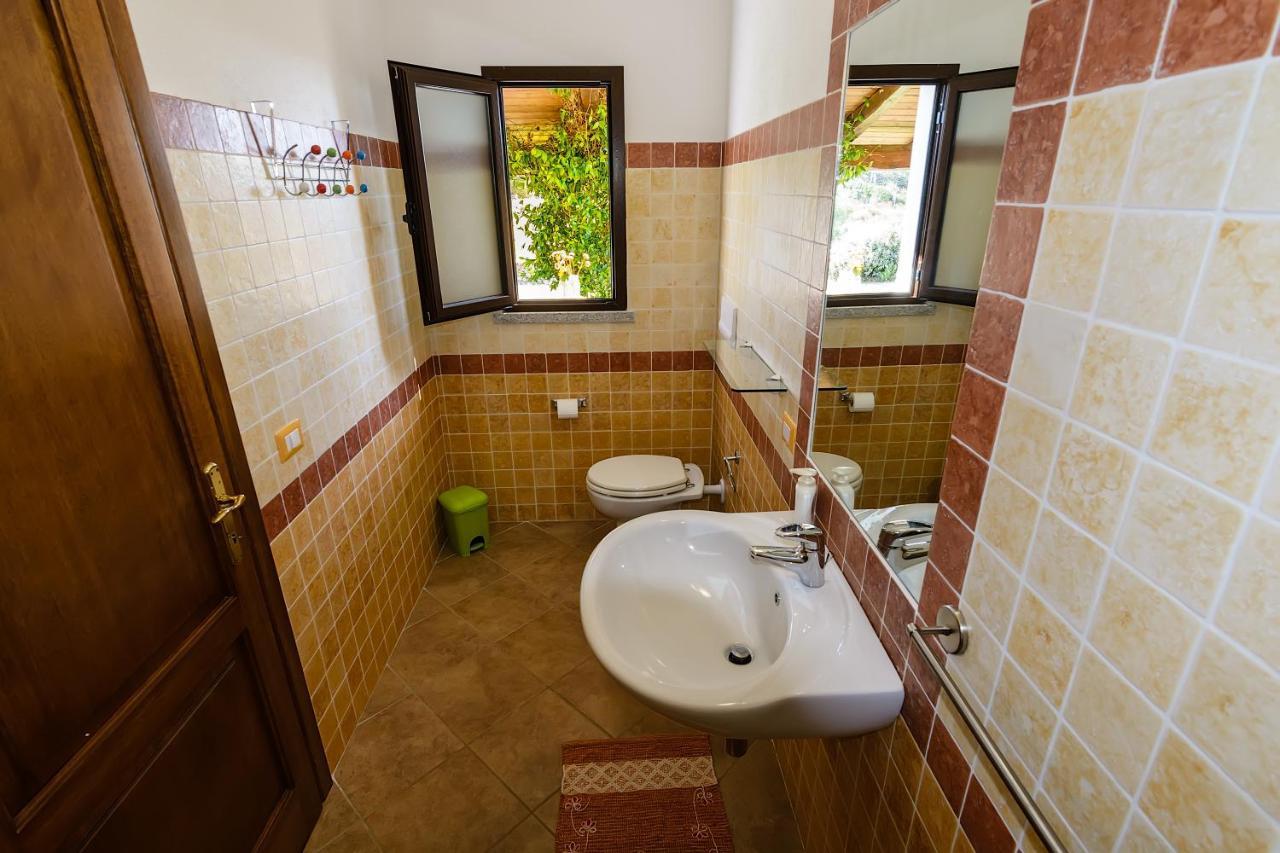 Agriturismo Lu Nodu Greuli エクステリア 写真